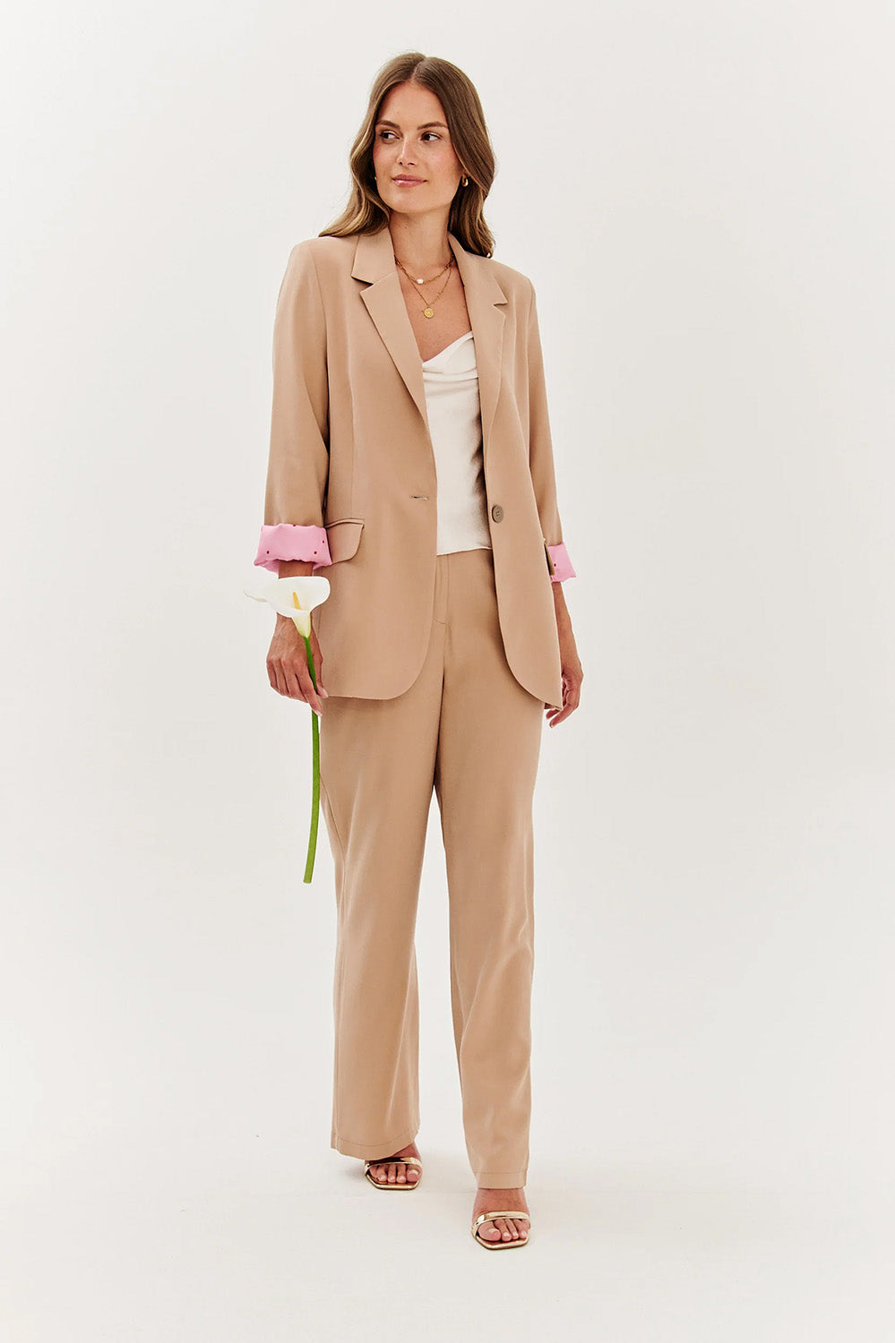 Blazer Femme | Camel Avec Doublure Contrastée | Élégant Et Tendance Pour Le Bureau Ou La Ville