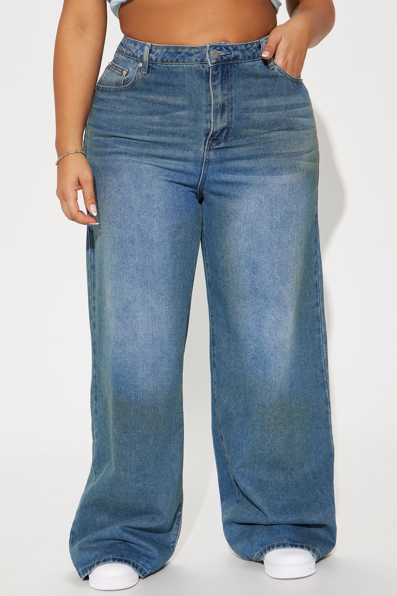 Jean Large | Denim Ample et Confortable | Pour un Look Urbain Décontracté