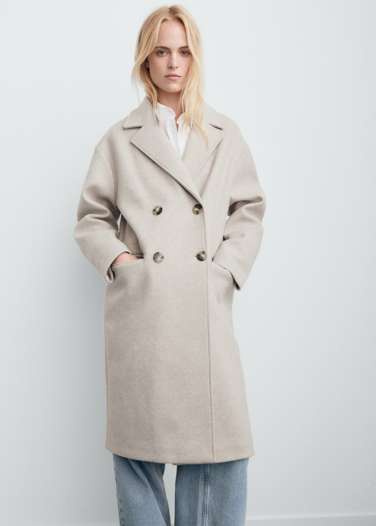 Manteau Long Minimaliste À Double Boutonnage | Coupe Droite Structurée | Parfait Pour L’Hiver Et Le Quotidien