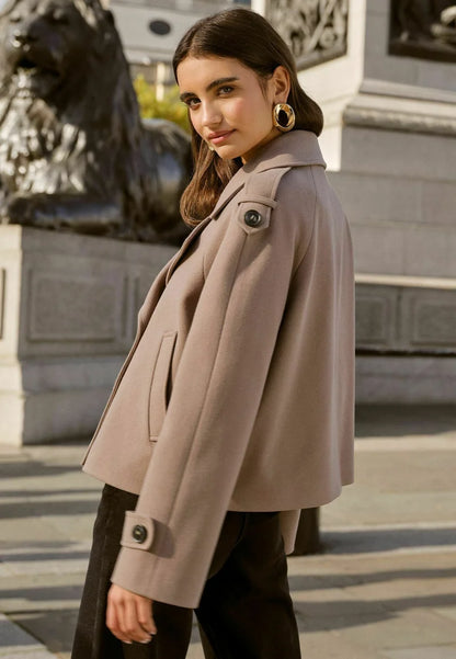 Veste Femme | Caban Court Élégant | Parfait Pour Un Look De Ville Moderne