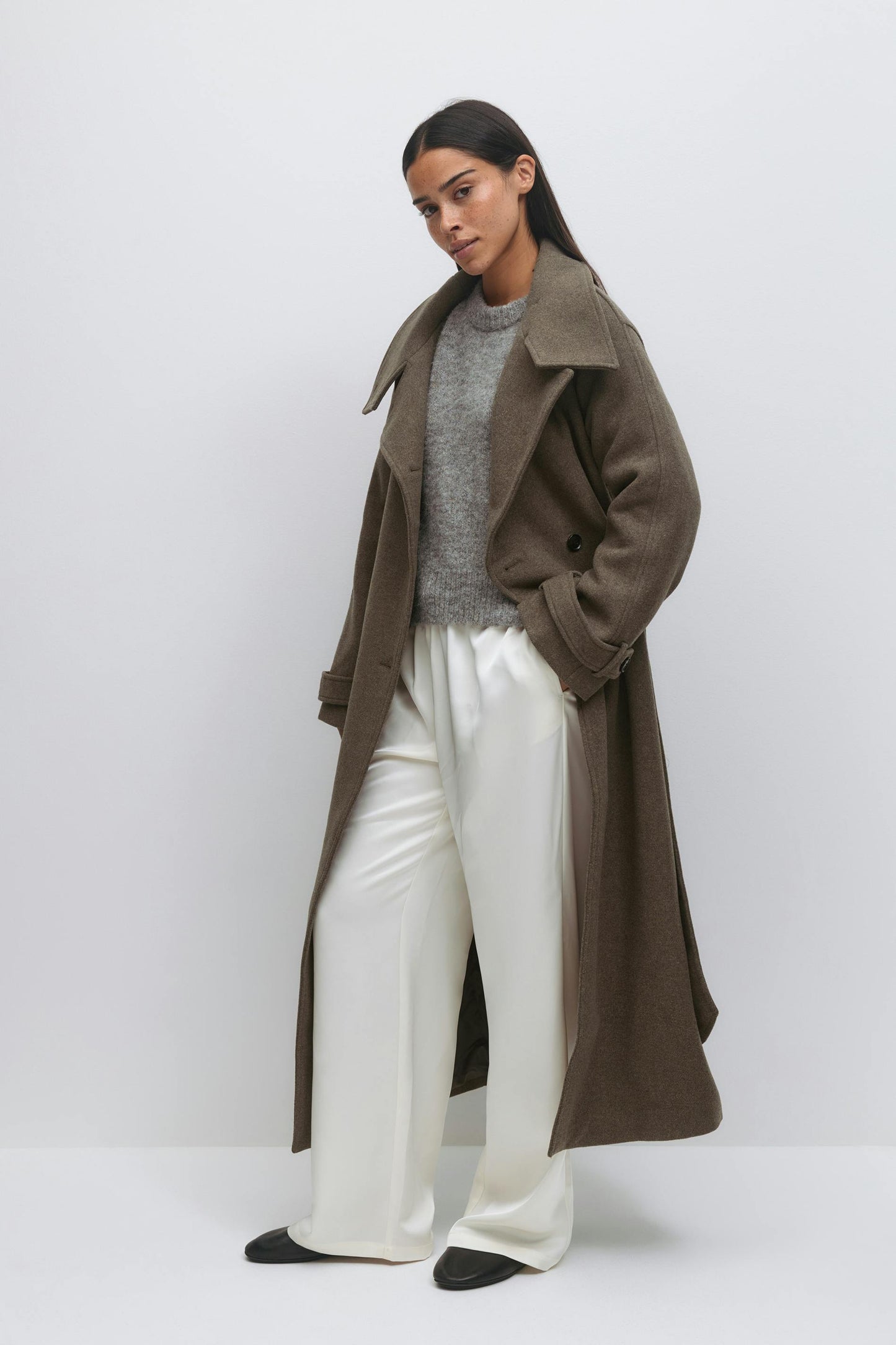 Manteau Femme Long | Laine | Chaleur Et Élégance | Coupe Fluide Et Contemporaine
