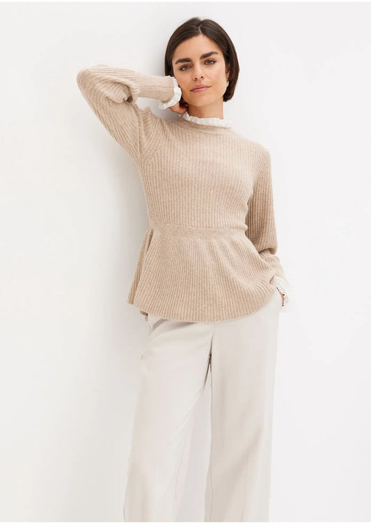 Pull Femme | Col Volanté & Coupe Basque | Polyester Recyclé | Élégant Et Féminin Pour La Saison