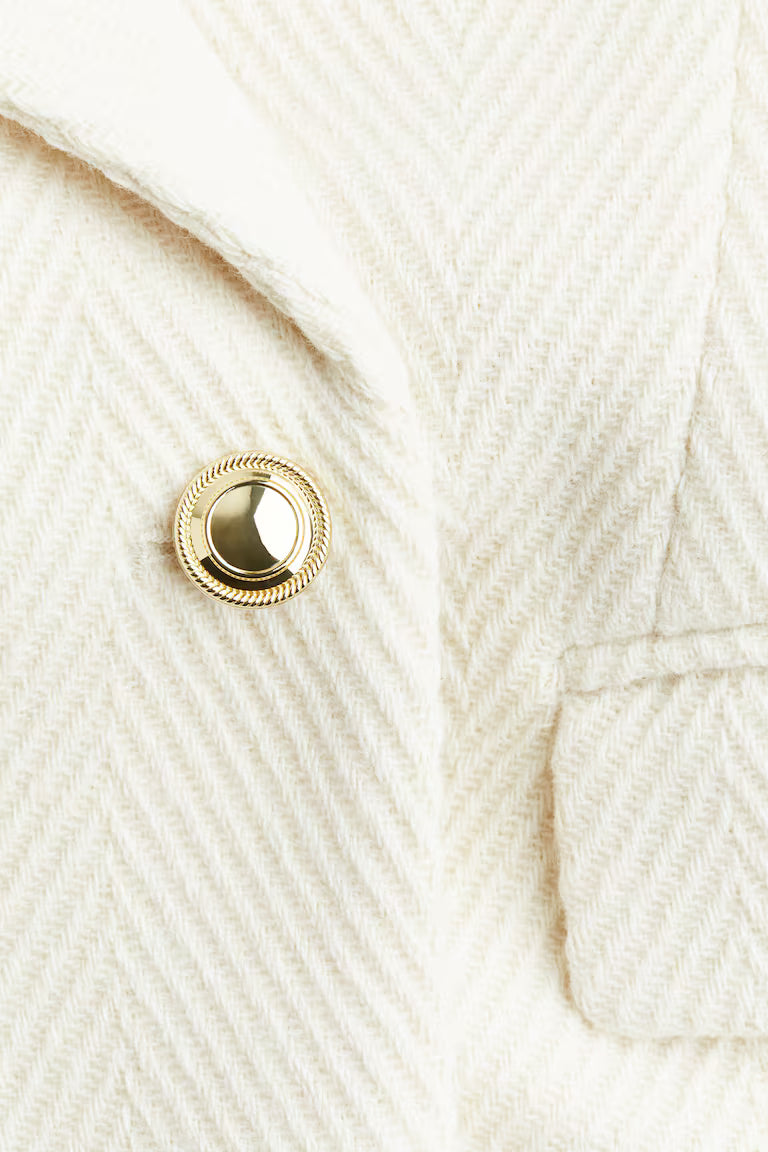 Manteau Femme | Coupe Longue | Double Boutonnage Doré | Tissu A Chevron | Élégant Pour l’Hiver