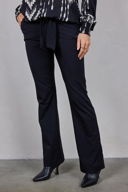 Pantalon Fluide Avec Ceinture Nouée