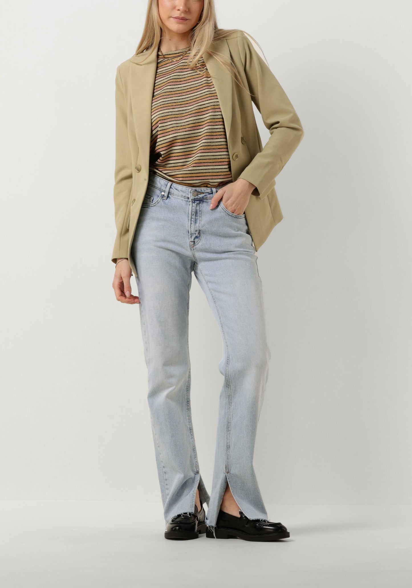 Blazer Femme | Structuré et Confortable | Idéal pour le Bureau ou les Sorties Habillées