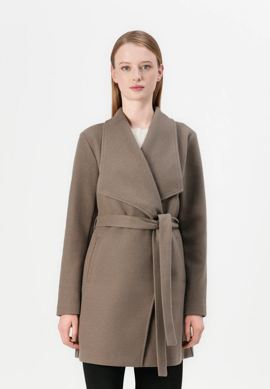 Manteau Femme | Ceinturé Et Épuré | Idéal Pour Un Look Hivernal Chic Et Confortable