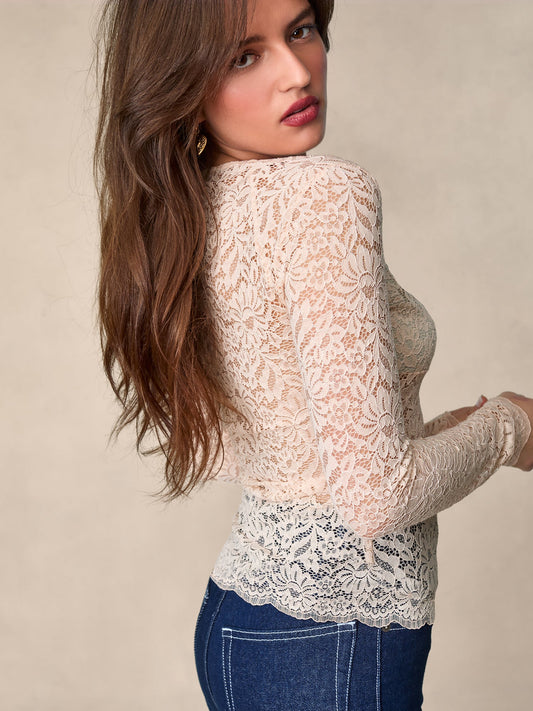 Top En Dentelle | Raffiné & Féminin | Soirées Élégantes & Looks Contrastés
