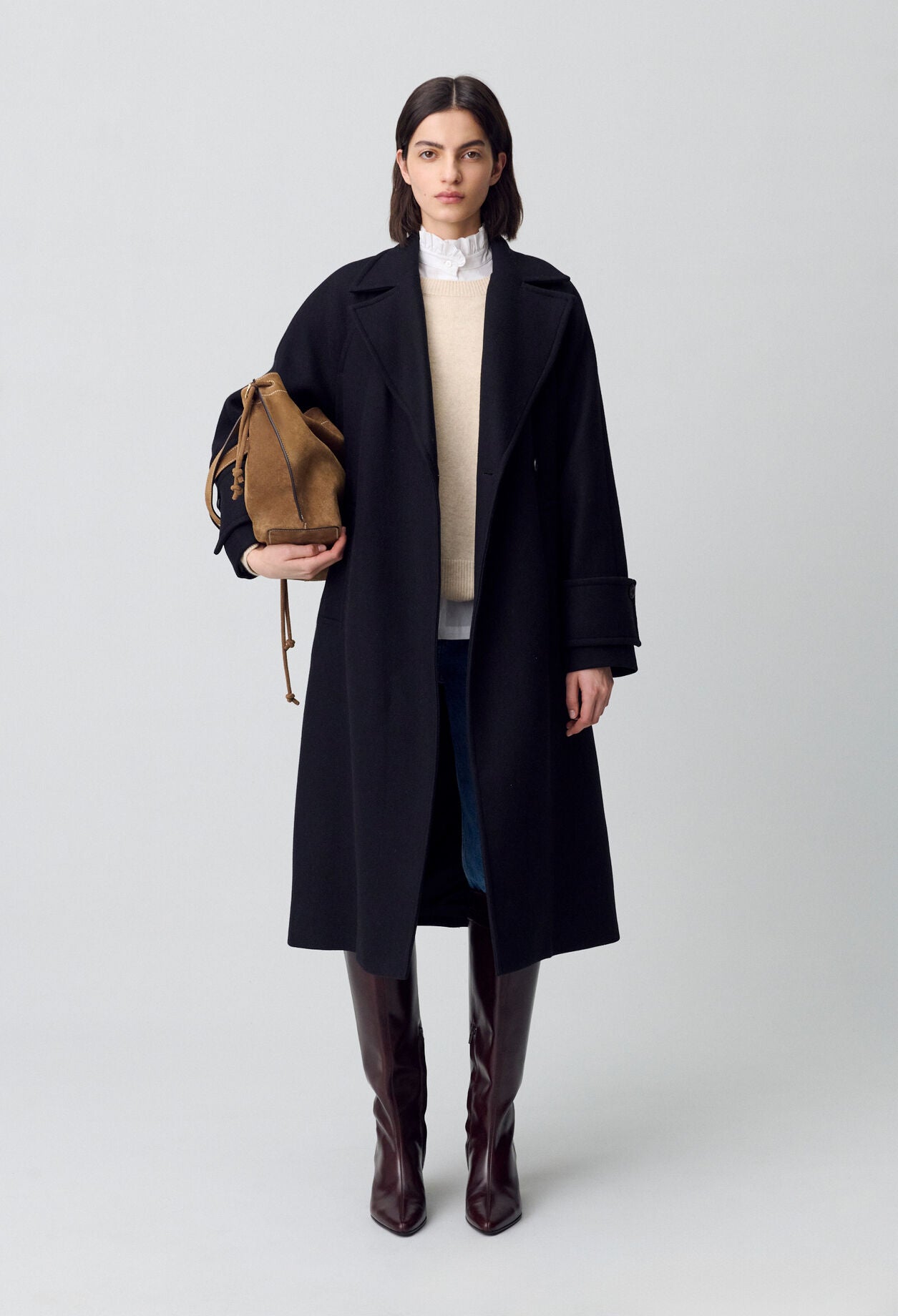 Manteau Femme | Long Et Épuré | En Laine Chaude Avec Détails Structurés