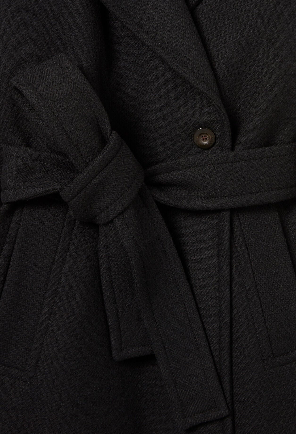 Manteau Femme | Long Et Épuré | En Laine Chaude Avec Détails Structurés