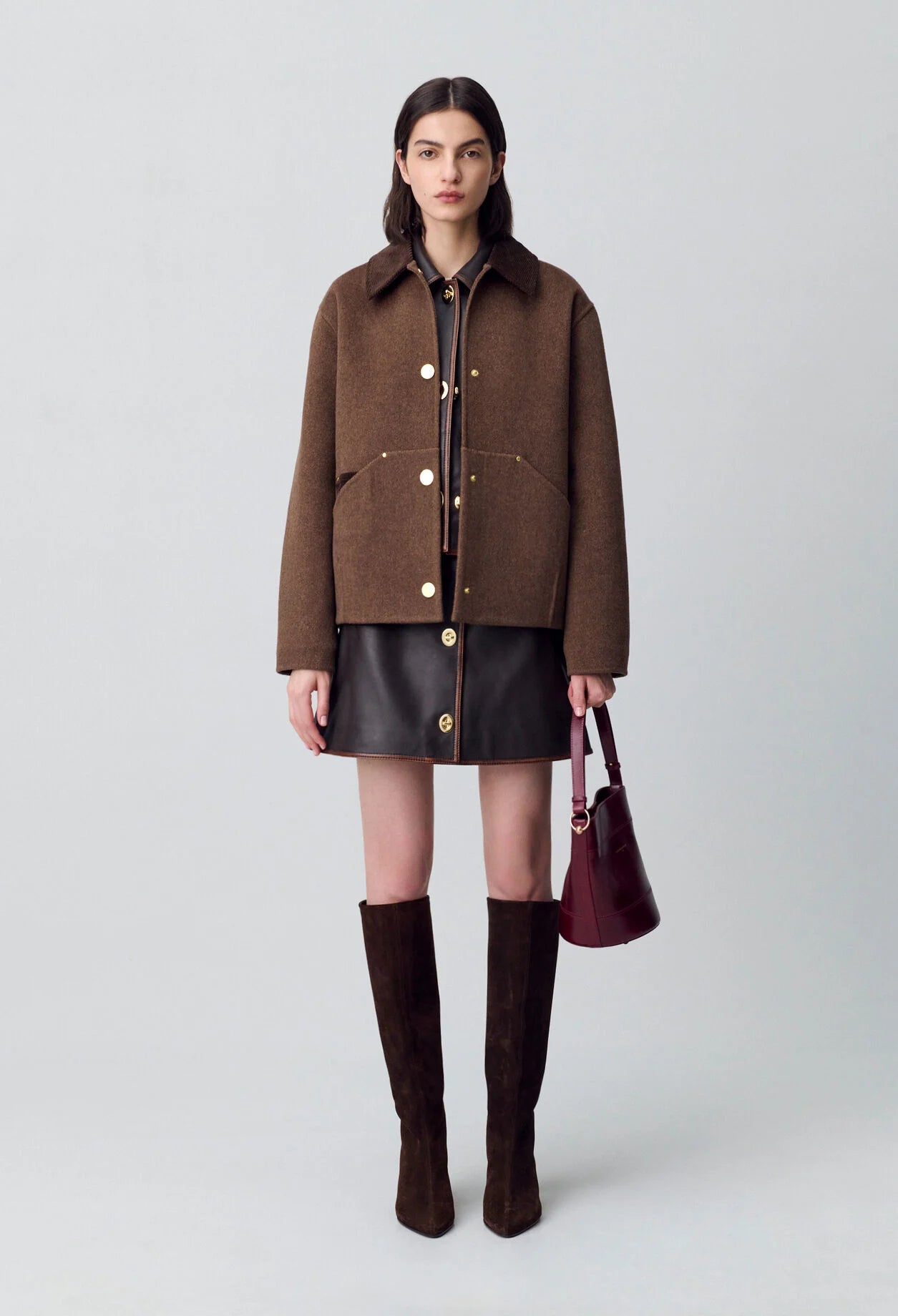 Manteau Femme | Court Et Structuré | En Laine Mélangée Avec Détails Dorés