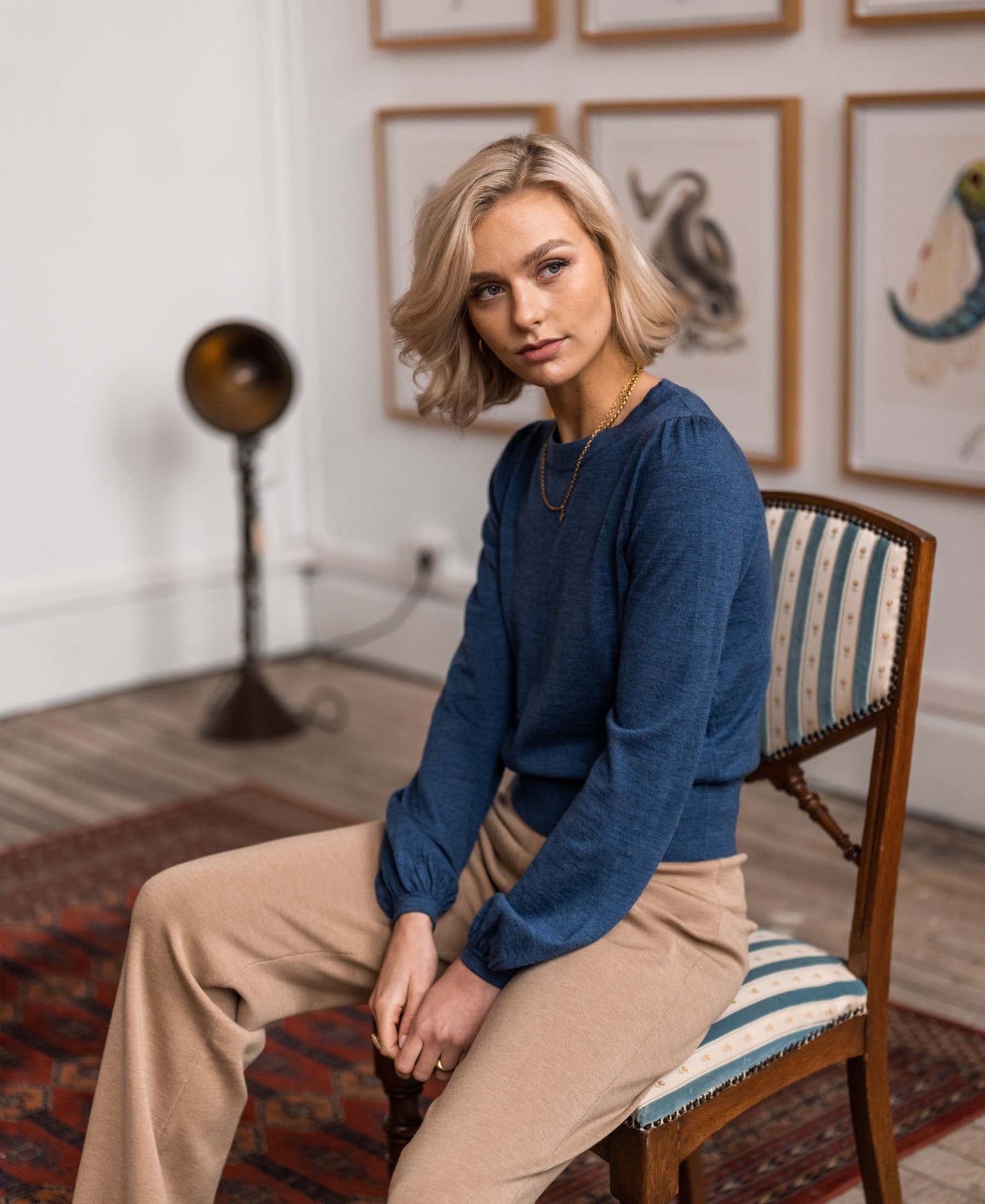 Pull Femme | Léger et Féminin | Parfait pour le Bureau et les Journées Décontractées