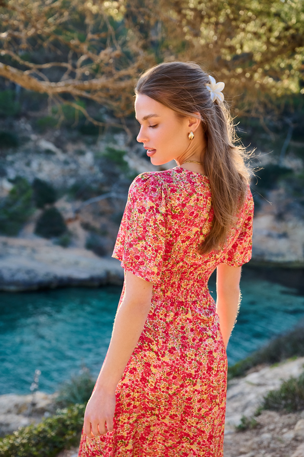 Robe En Viscose | Coupe Fluide Et Féminine | Col V Et Imprimé Feuillage | Parfaite Pour L’Été Ou La Mi-Saison