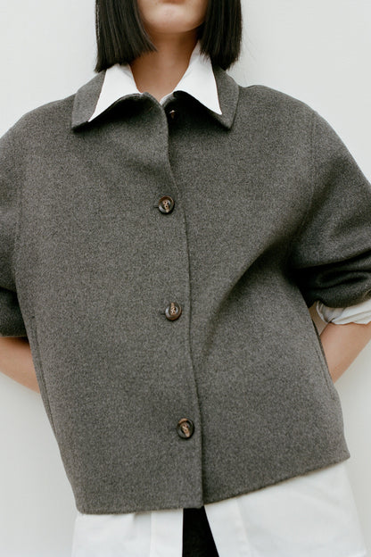 Manteau Femme | Court Et Minimaliste | En Laine Et Cachemire Haut De Gamme