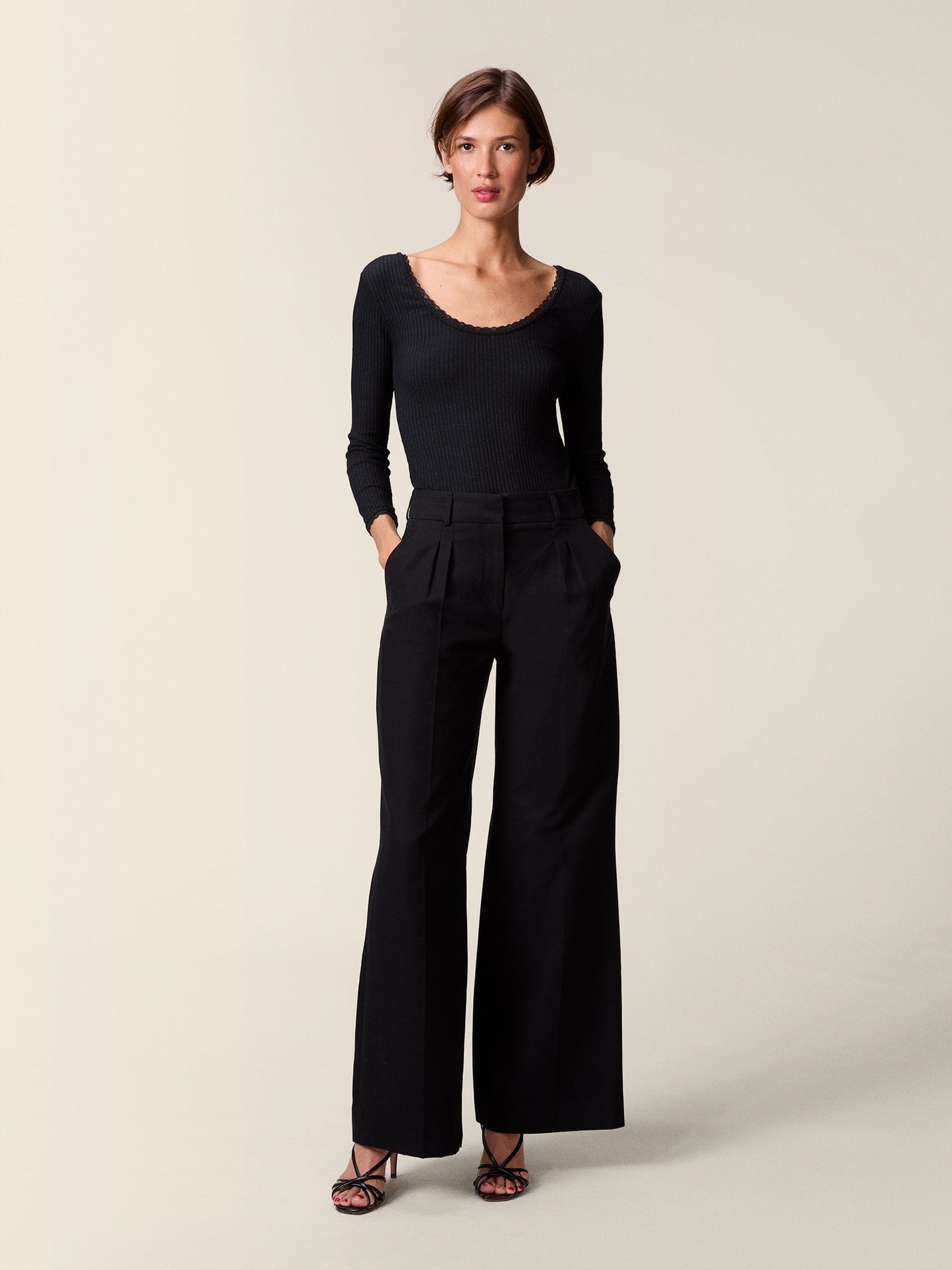 Pantalon Large Taille Haute