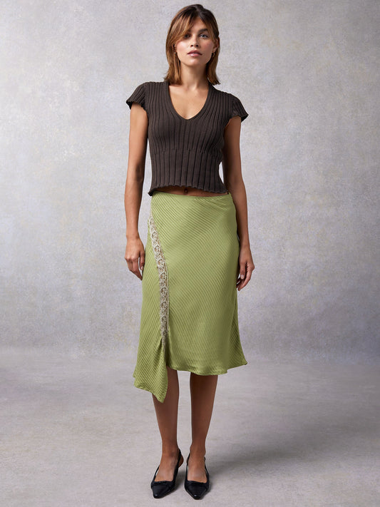 Jupe Midi | Satinée Verte Avec Dentelle | Élégante Et Fluide | Idéale Pour Les Soirées