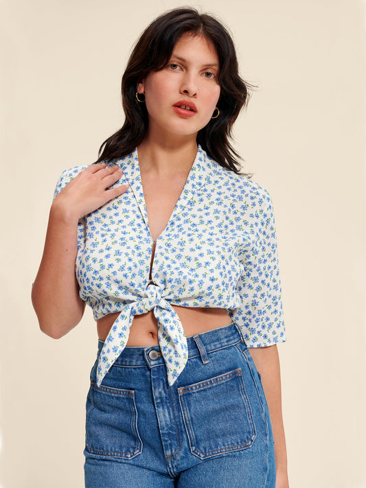 Top Fleuri Bleu | Court & Léger | Été & Tenues Décontractées