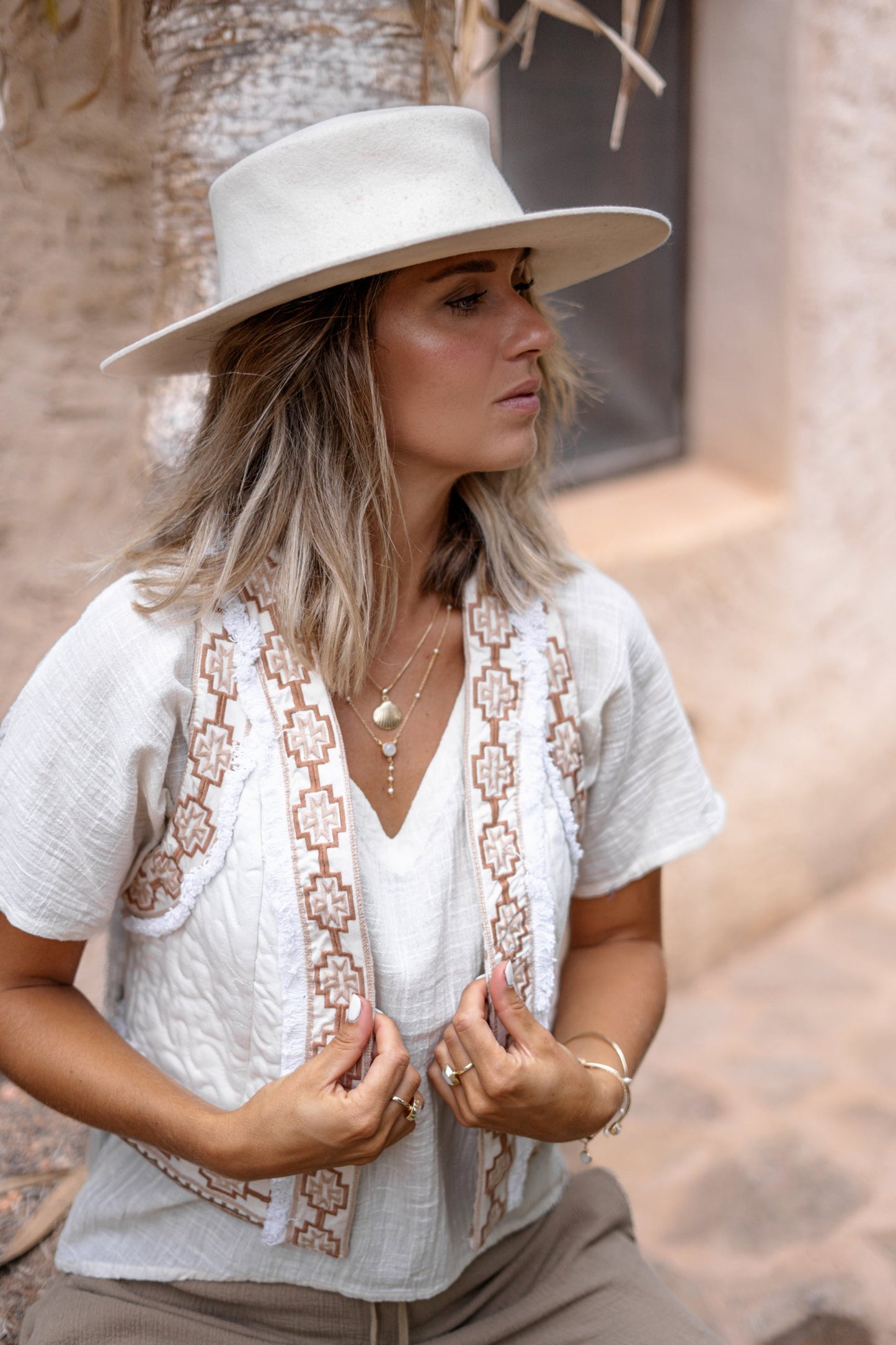 Gilet En Coton | Léger Et Fluide | Détails Brodés Ajourés | Idéal Pour Les Looks Bohèmes D’Été