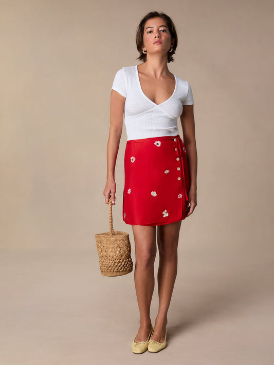 Jupe Courte | Rouge À Boutons Et Imprimé Fleuri | Légère Et Féminine | Idéale Pour L’Été