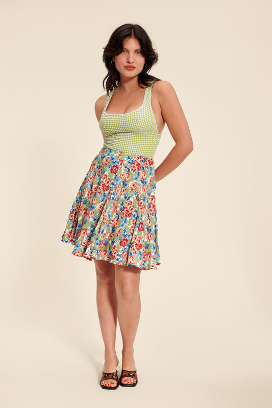 Jupe Courte | Imprimé Floral Multicolore | Légère Et Aérienne | Pour L’Été