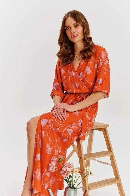 Robe En Viscose | Fluide Et Ceinturée | Imprimé Feuillage Léger | Parfaite Pour L’Été Et Les Vacances