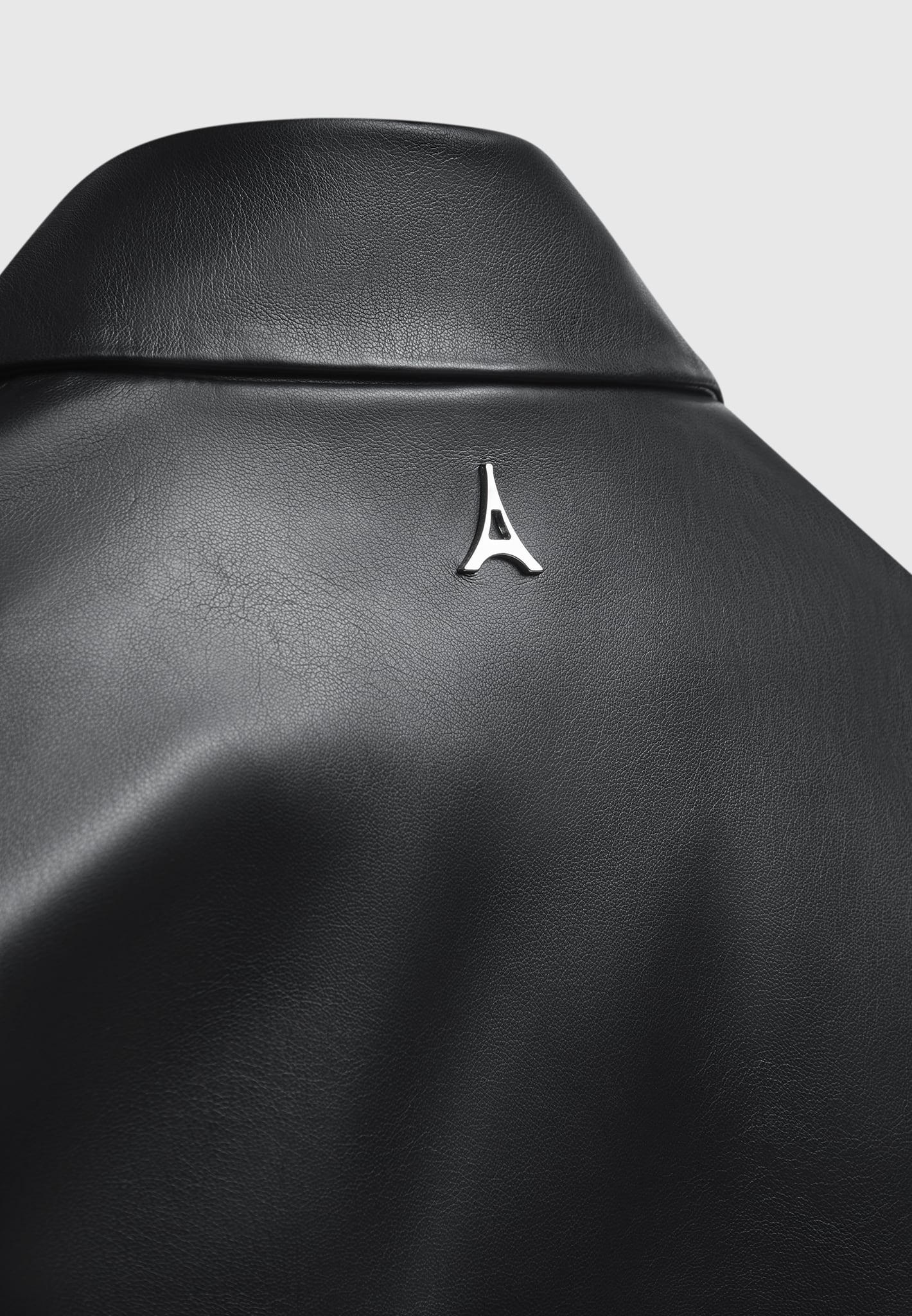 Blazer Femme | Effet Cuir | Coupe Cintrée | Style Urbain Tendance