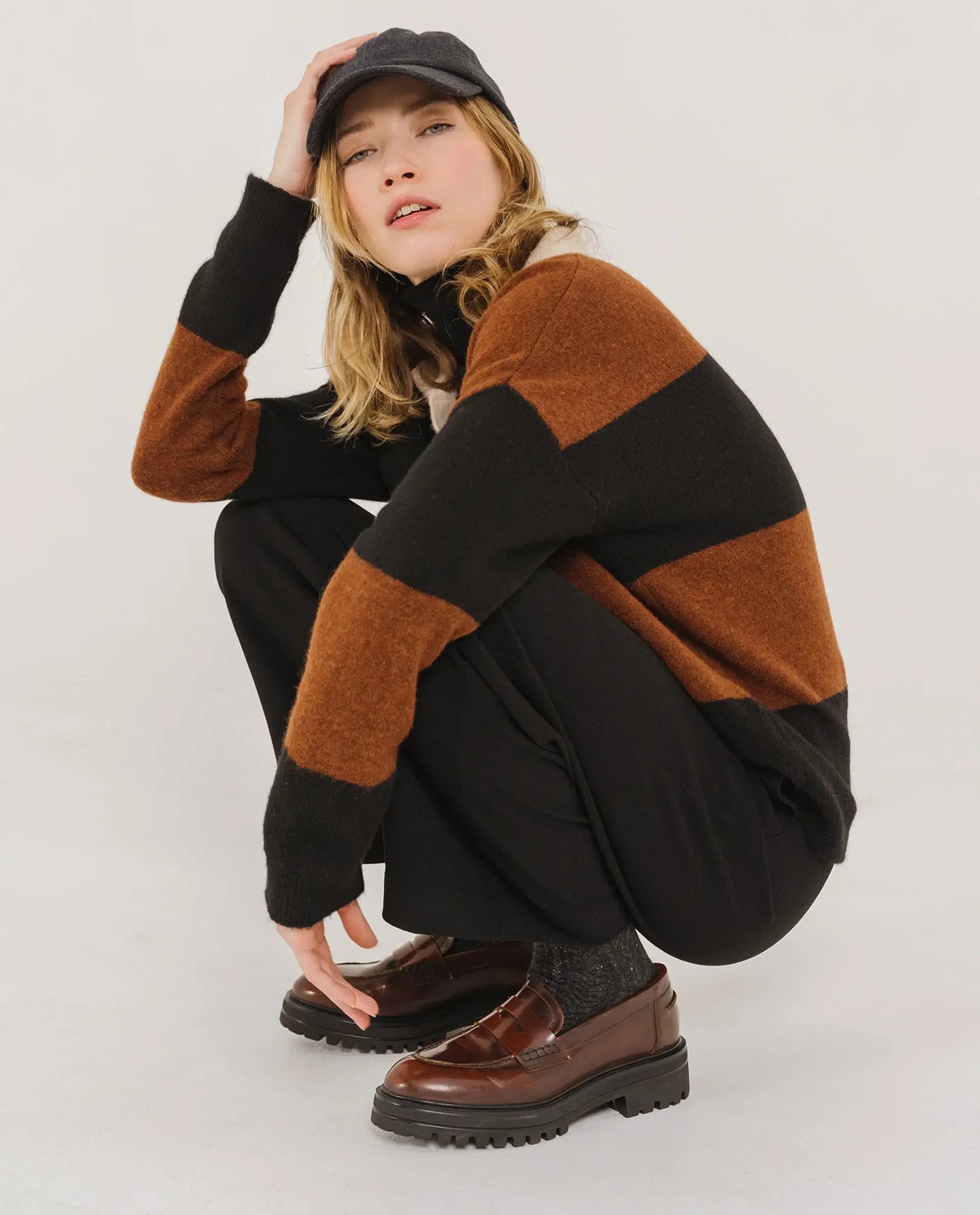 Pull Femme | Maille à Rayures | Col Zippé Style Sportif Chic et Décontracté