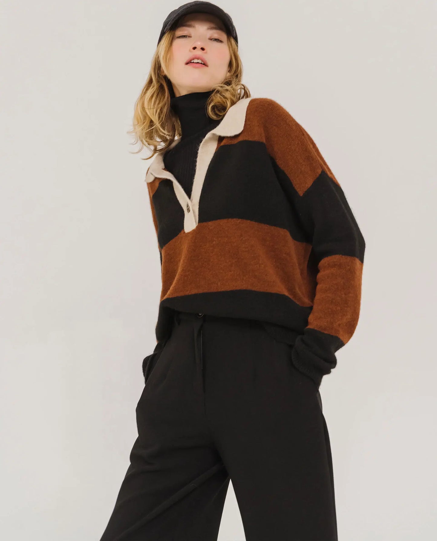 Pull Femme | Maille à Rayures | Col Zippé Style Sportif Chic et Décontracté