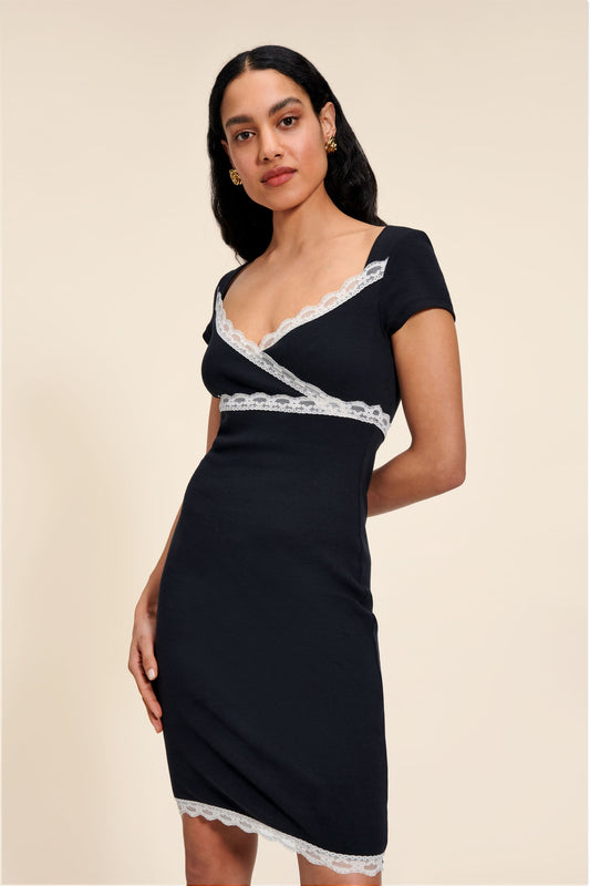 Robe Courte Noire A Dentelle | Élégante & Féminine | Soirées & City Chic | Jersey Stretch