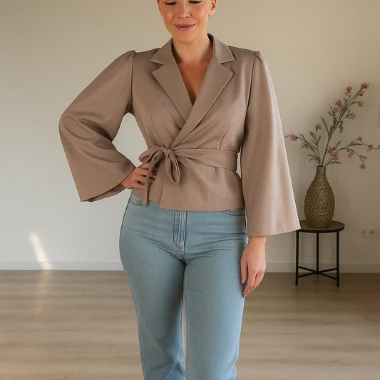 Blazer Femme | Court et Cintré | Parfait pour Look Féminin, Moderne et Décontracté