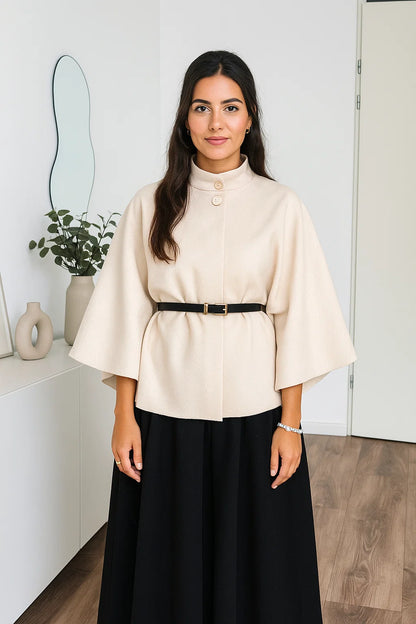 Cape Femme | Polyester Doux | Élégante et Légère pour la Mi-Saison