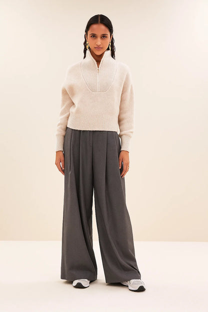 Pull Femme | Col Zippé et Maille Texturée | Confort et Élégance Décontractée