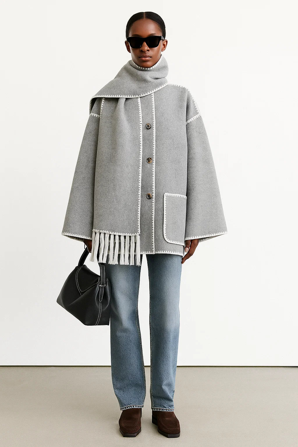 Cape Femme | Design Contrasté Élégant | Coupe Ample Et Moderne | Parfaite Pour l’automne Et l’hiver