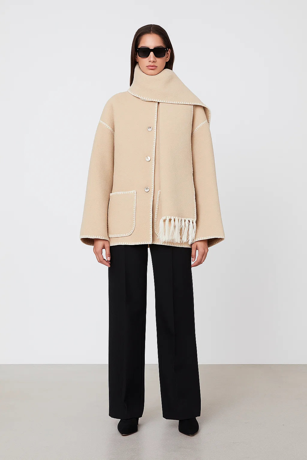 Cape Femme | Design Contrasté Élégant | Coupe Ample Et Moderne | Parfaite Pour l’automne Et l’hiver