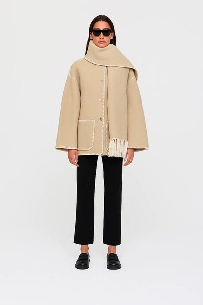 Cape Femme | Design Contrasté Élégant | Coupe Ample Et Moderne | Parfaite Pour l’automne Et l’hiver