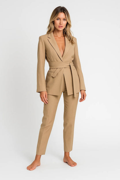 Blazer Femme | Coupe Longue et Ceinturée | Tissu Structuré Haut De Gamme | Parfait Pour Le Bureau Ou Les Occasions Spéciales