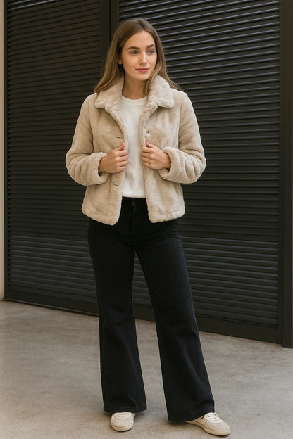 Veste En Fausse Fourrure | Douce Et Élégante | Parfaite Pour L’hiver Ou Une Soirée Chic