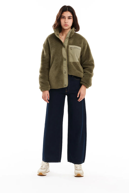 Veste Sherpa | Chaude Et Douillette | Parfaite Pour Un Look Urbain Et Décontracté En Hiver