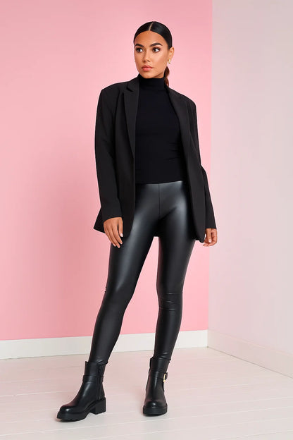 Bottes Femme | Cuir Synthétique Noir Et Détail Doré | Confortables Et Stylées Pour L’Hiver