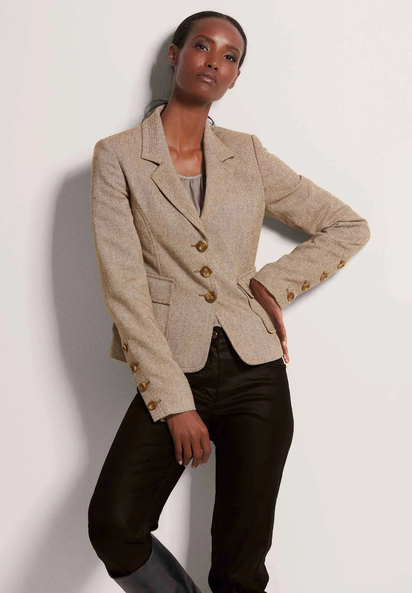 Blazer Femme | Coupe Cintrée | Tissu Texturé | Élégant Avec Boutons Dorés | Idéal Pour Un Look Chic Au Quotidien