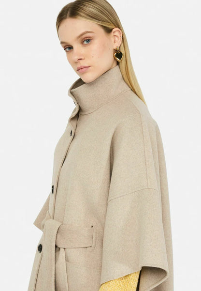 Cape Ceinturée Élégante