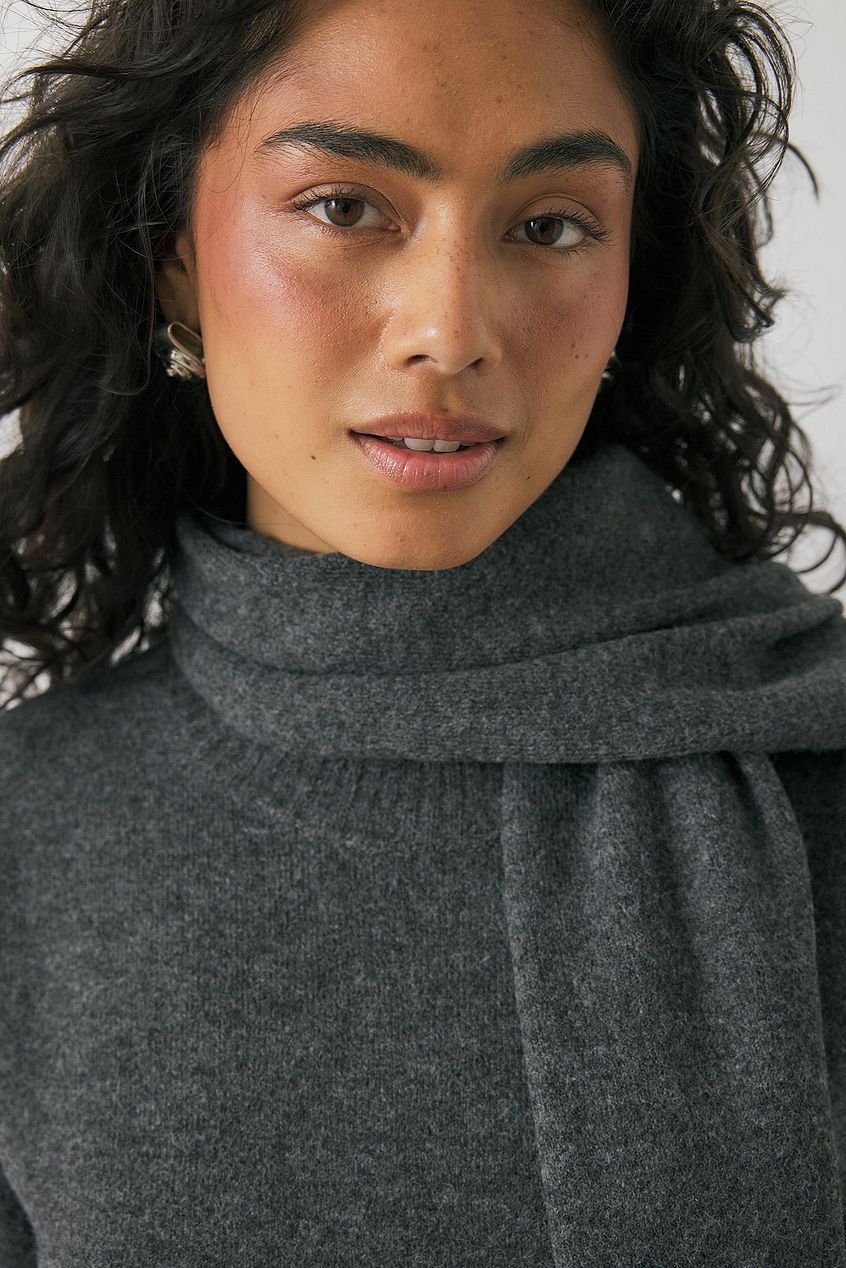 Pull Femme | Écharpe Intégrée | Maille Douce Et Recyclée | Parfait Pour l’Hiver Chic