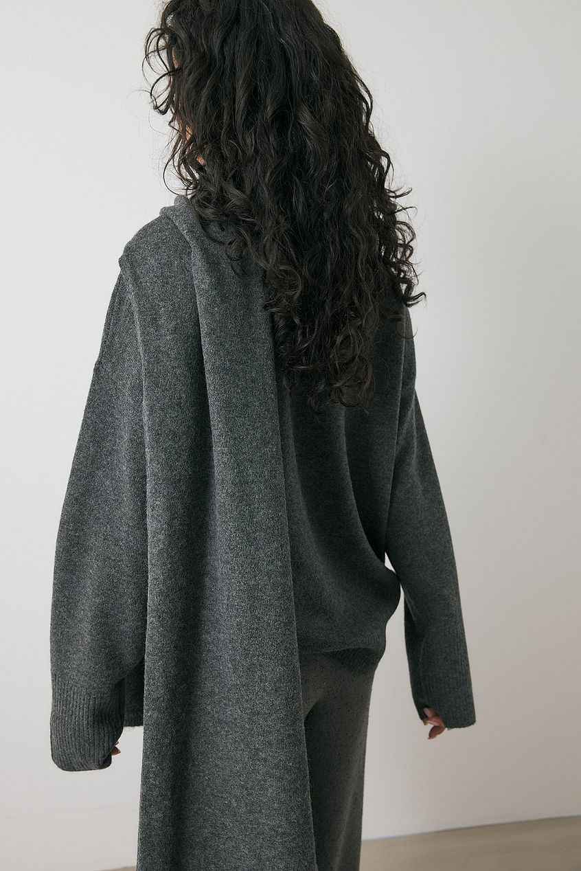 Pull Femme | Écharpe Intégrée | Maille Douce Et Recyclée | Parfait Pour l’Hiver Chic