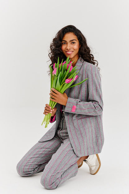 Veste Femme | Motif Chevrons Élégant | Doublure Rose Pour Un Look Professionnel Et Féminin