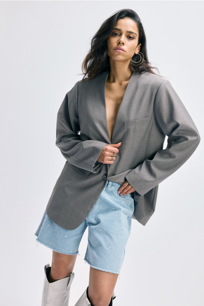 Blazer Femme | Coupe Tailleur Moderne | Parfait pour Look City, Soirée ou Élégance Épurée