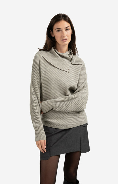 Pull Col Asymétrique en Maille Côtelée