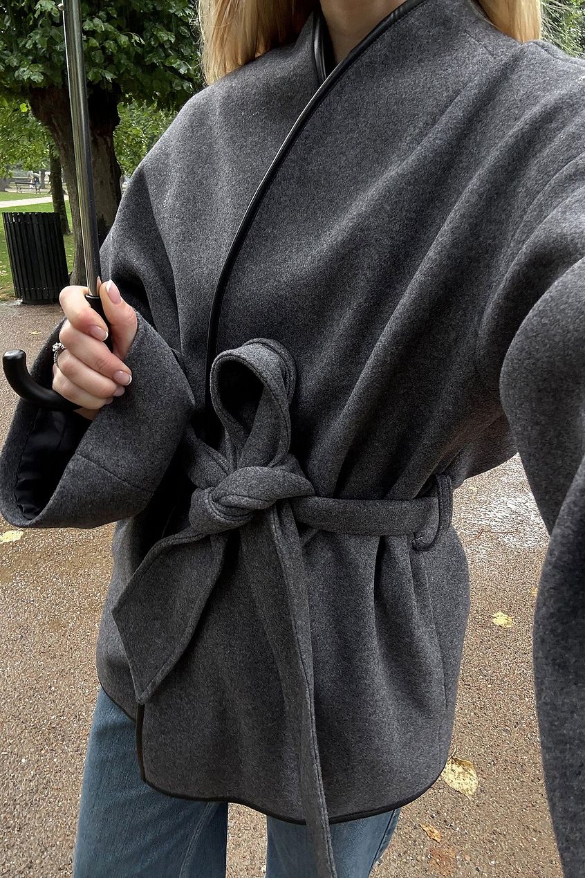 Veste Femme | Ceinturée Et Moderne | Parfaite Pour La Mi-Saison